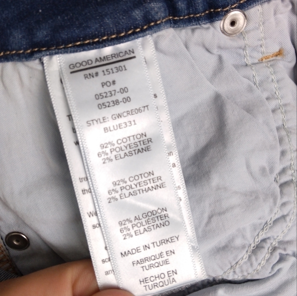 NWT Good American Good Waist Crop Jean $149 - Picture 13 of 13